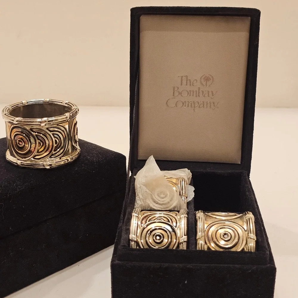 Godinger Silver Plated Napkin Rings Set Boxed of 8 MCM Spiral Bombay Co Heavy